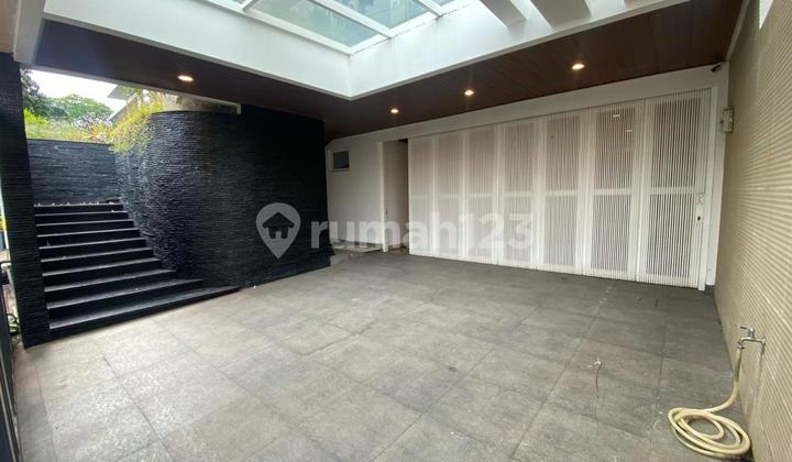 Rumah Mewah Pik 1 325M23,5 Lantai Full Marmer Semi Furnished Lux