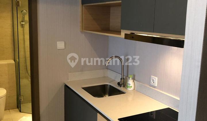 For Sale or Rent: Taman Anggrek Residence Tower Fragrant Apartment, West Jakarta