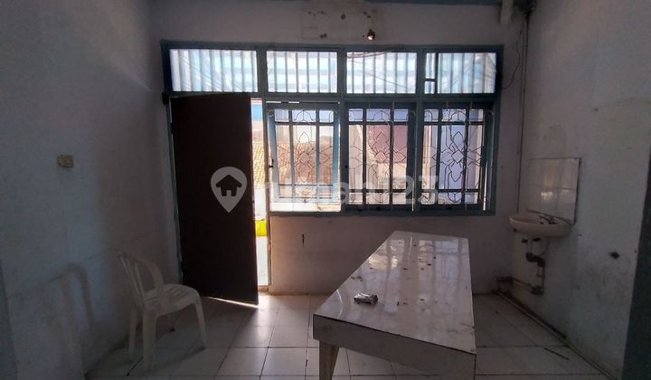 Dijual Rumah 3 Lantai Kawasan Glodok, Taman Sari, Jakarta Barat