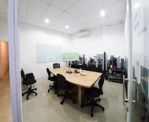 Dijual Ruko 4 Lantai, Tamansari, Kebon Jeruk, Jakarta Barat 2