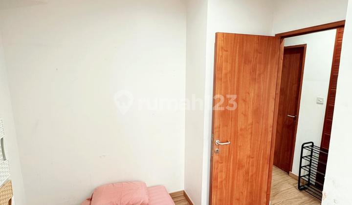 For quick rent, Titanium Square Tower GS apartment, Pekayon, Pasar Rebo, East Jakarta.