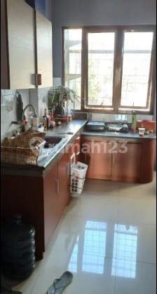 For Sale 3-Story Shophouse, Kamboja, Tomang, West Jakarta 2