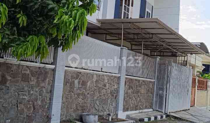 Rumah Minimalis Simpang Darmo Permai Selatan