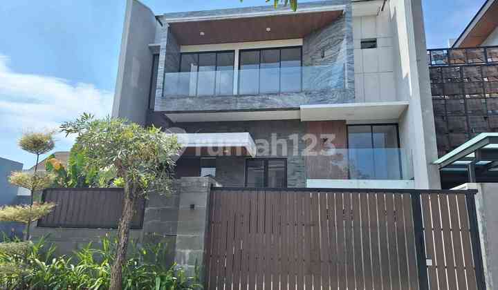 Modern Home Citraland Utama