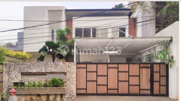 Dijual Rumah Mewah di Setiabudi Jakarta Selatan