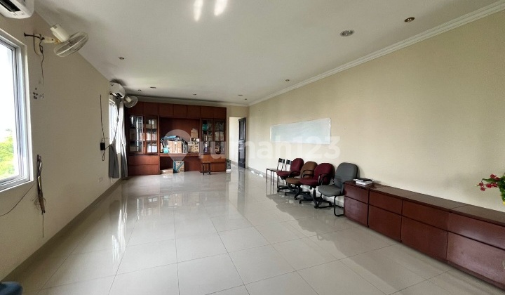 Corner Shop Facing Main Road Dilippo Karawaci Shop 2