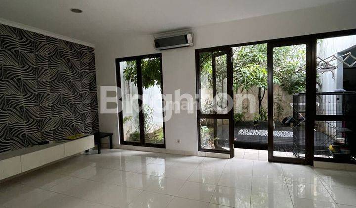 Rumah Minimalis 2 Lantai di BSD City 2