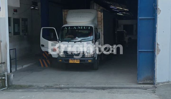 Spacious and Strategic Warehouse in Ciracas Area with Container Access