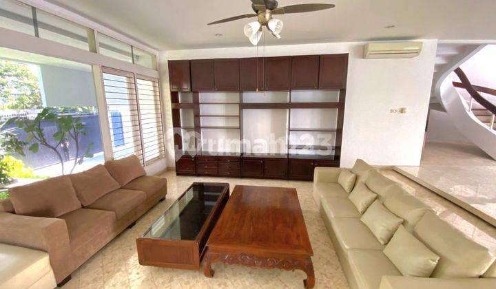 Rumah Semi Furnish Area Senayan Simprug Senopati Blok M 2