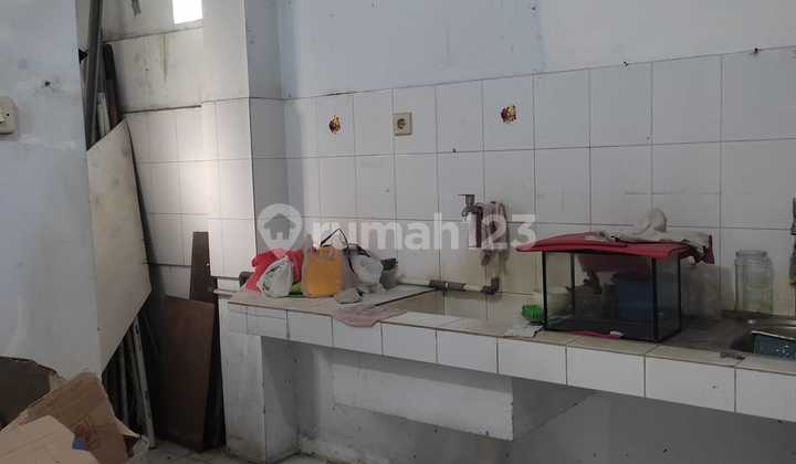 Dijual Rumah Tengah Kota 2 Lt Di Cikini Jakpus 2