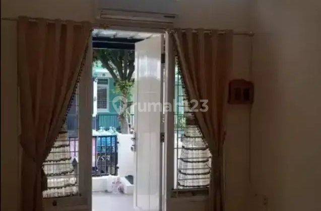 Dijual Rumah Cantik Di Kemang Pratama 1