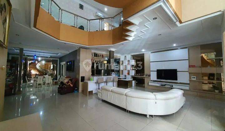 Dijual Rumah Hook Belakang Mall Kelapa Gading 1