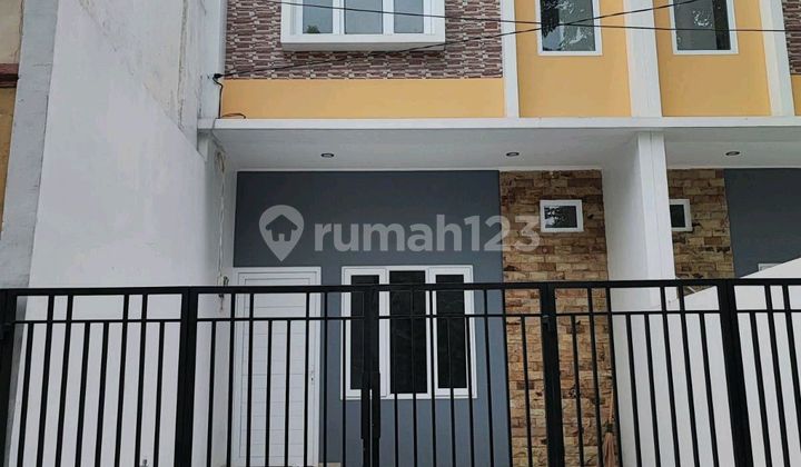 Disewakan Rumah cantik dan Rapih di kelapa gading