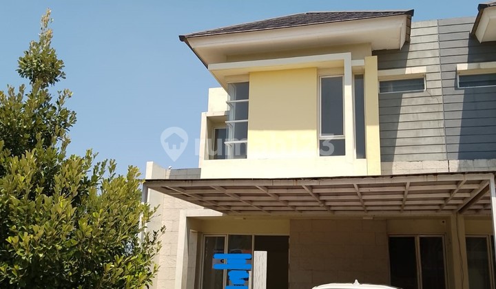 For quick rent: 2-story house in Harapan Indah 2, Adara Cluster, Bekasi.