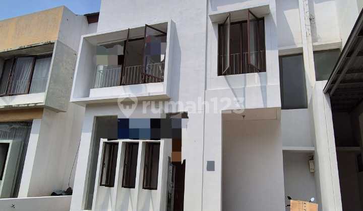 For Sale: 2-Story House in Jakarta Garden City, Cakung, East Jakarta 2