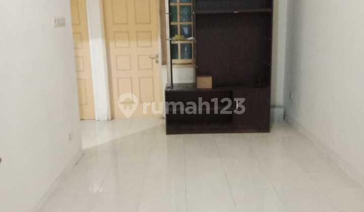 Dijual Murah Dibawah Pasaran Rumah 1.5lt Di Royal Residence, Jakarta Timur 2