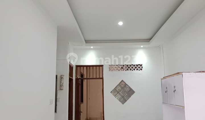 for rent semi furnished 2-story house in metland non cluster 2