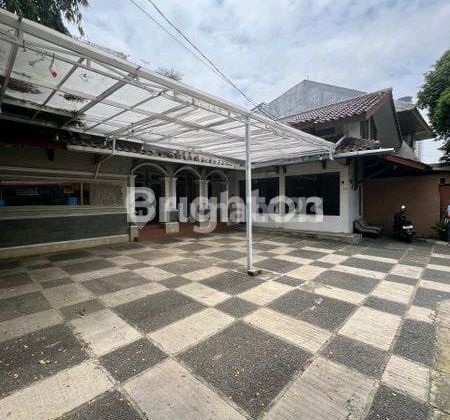 HOUSE IN KEBON KACANG, CENTRAL JAKARTA 1