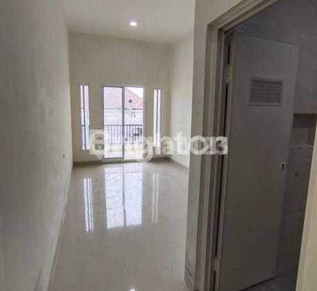 Rumah Baru 3 Lantai di Duri Kepa, Dekat Tanjung Duren, Jakarta Barat Rumah Baru 3 Lantai di Duri Kepa, Dekat Tanjung Duren, Jakarta Barat