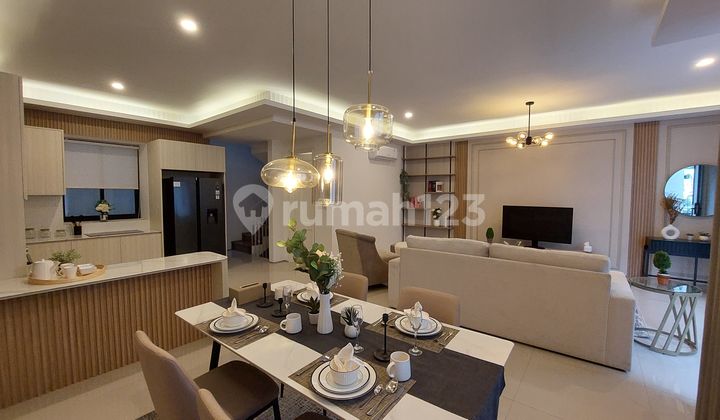 Modern Minimalist House in Batu Nunggal, New City of Bandung 2