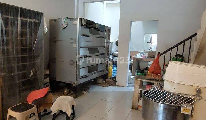 Ruko Pitaniaga Dan Bisnisnya Kota Baru Parahyangan 2