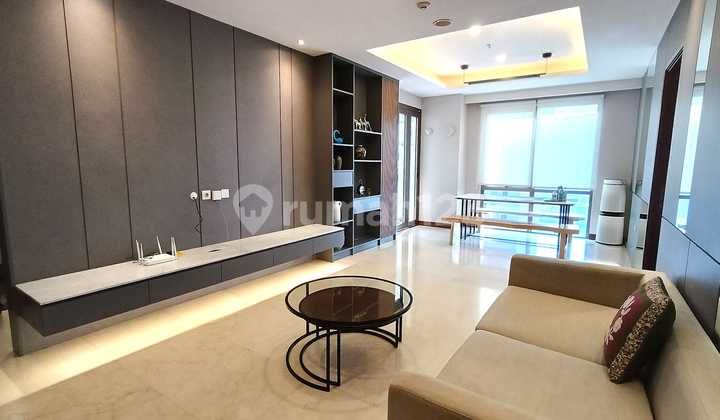 Hegarmanah Residence 3 BR Furnished Sapphire Lantai 8 Private Lift