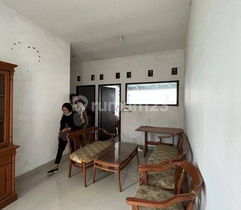 Rumah Siap Huni Dalam Komplek Perumahan Pamulang Lestari 2