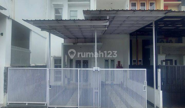 Dijual Rumah Modern Mewah 2 Lantai Di Dalam Komplek Grand Boulevard Gatsu Medan Sunggal  Km 7,5 Semi Furnished  1