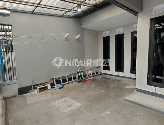 Rumah Minimalis 2 Lantai Di Taman Kopo Indah1 2