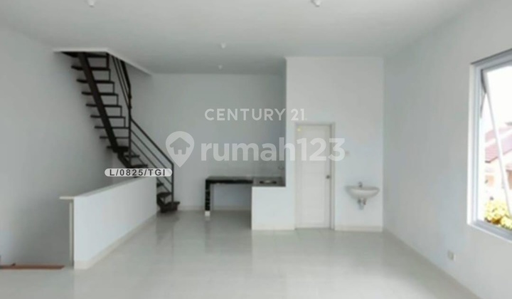 2-Story Shophouse Ready to Use and Strategically Located in Rancamanyar, Bandung