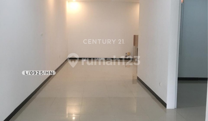 Semi-Furnished House Ready to Occupy and Strategically Located in TKI 5 Bandung