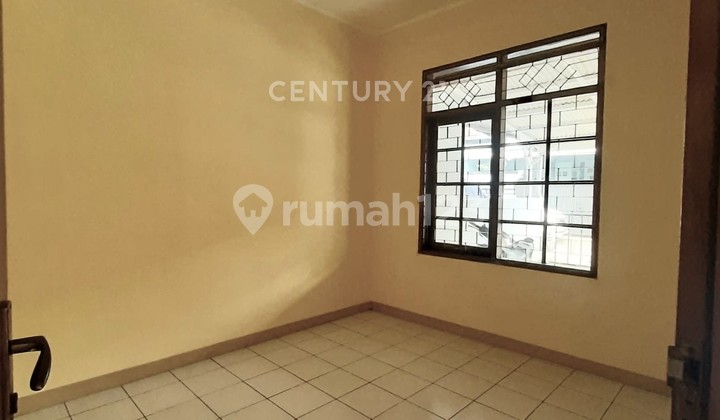 For Rent: Ready-to-Use Strategic House in Taman Kopo Indah 2, Bandung 2