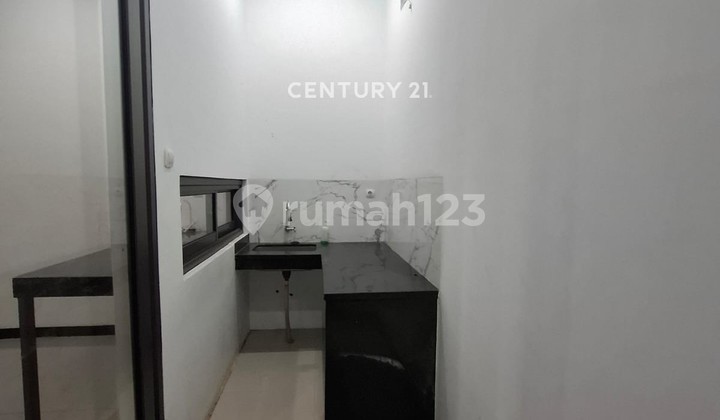 Rumah 2 Lantai Nyaman dan Strategis di Gardenville Tki 5 Bandung 2