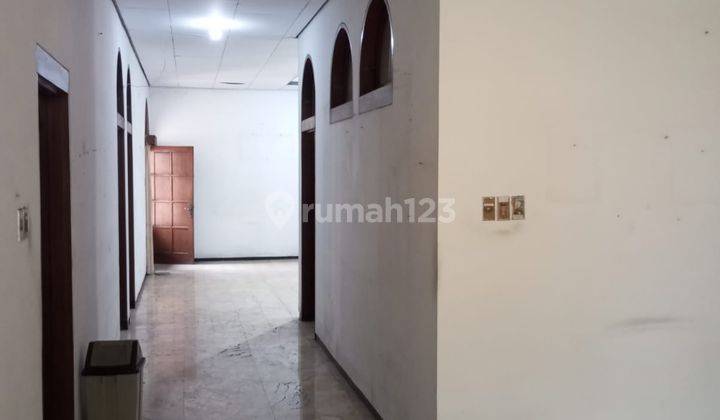 R832 Rumah Di Kemanggisan, Jakarta Barat 1