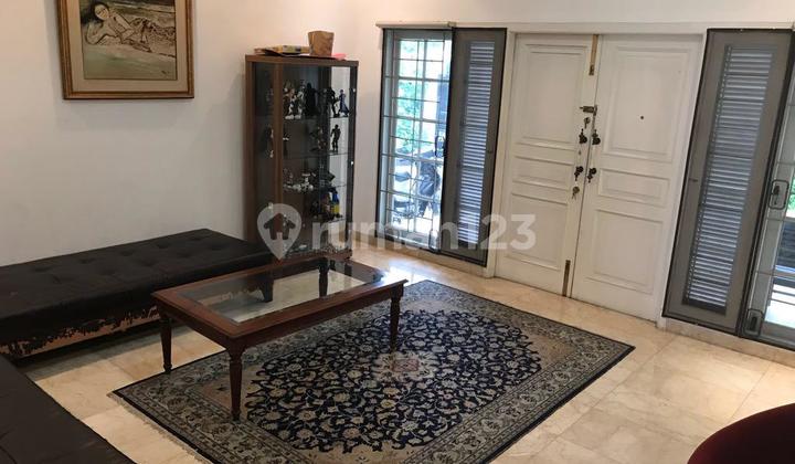 R2028 Rumah Di Menteng, Jakarta Pusat