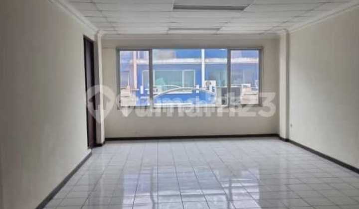 RK882 Shop House in Duta Mas Fatmawati, South Jakarta RK882 Shop House in Duta Mas Fatmawati, South Jakarta