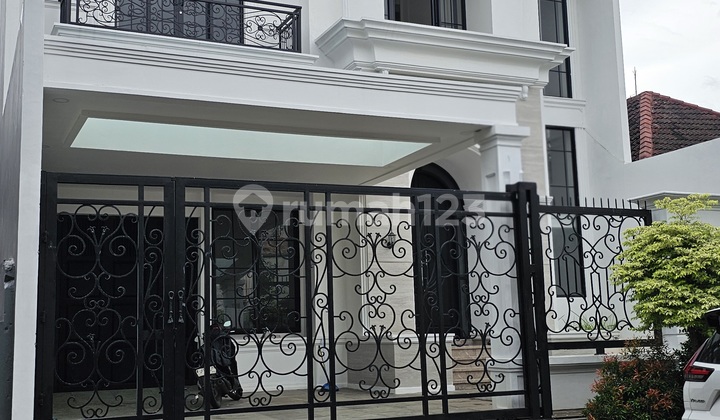 Dijual Rumah Mewah Brand New di Gading Serpong Sektor 1A