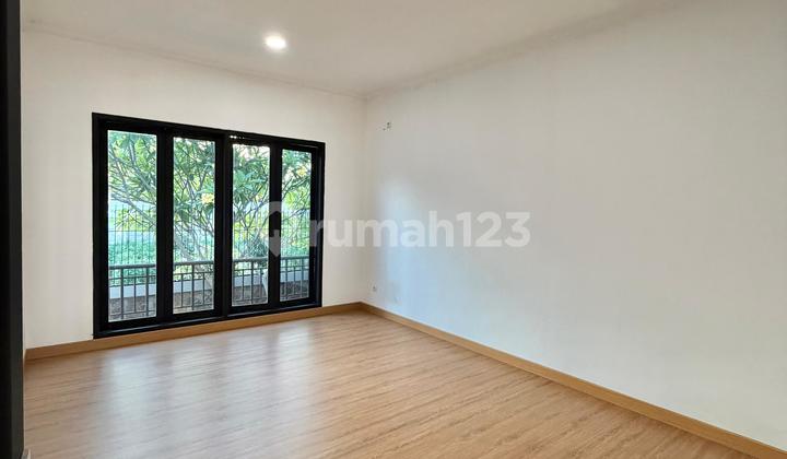 For Sale Hot Unit Fresh House in Puspita Loka, BSD 2