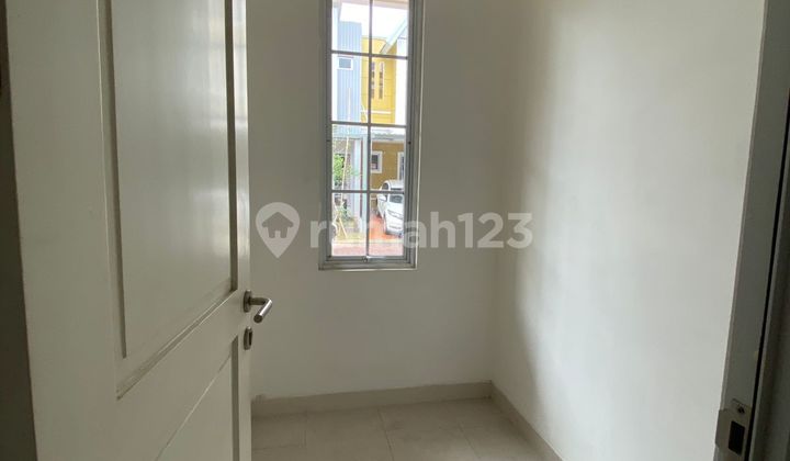Dijual Rumah di Cluster Malibu Village, Gading Serpong 7x9 2