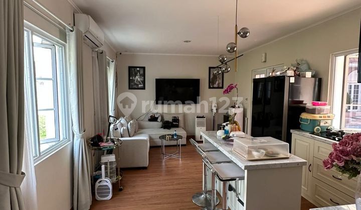 For Sale House in Alesha House Vanya Park, BSD For Sale House in Alesha House Vanya Park, BSD