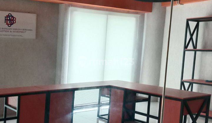 Disewa Office Tower The Royal Dua Unit Jadi Satu Semi Furnish 2
