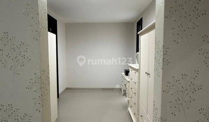 Disewakan Dijual Rumah Siap Huni Bagus Semi Furnished Dian Istana 2