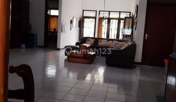 Dijual Rumah 1 Lantai Kosong Perum Manyar Jaya 2