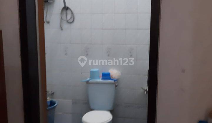 Dijual Rumah 1 Lantai Kosong Perum Manyar Jaya