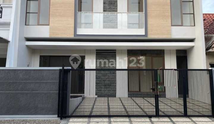 Dijual Rumah Mewahi Citraland Utama Dekat Gwalk 1