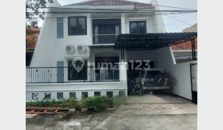 For Rent Newly Renovated 2-Story House in Dukuh