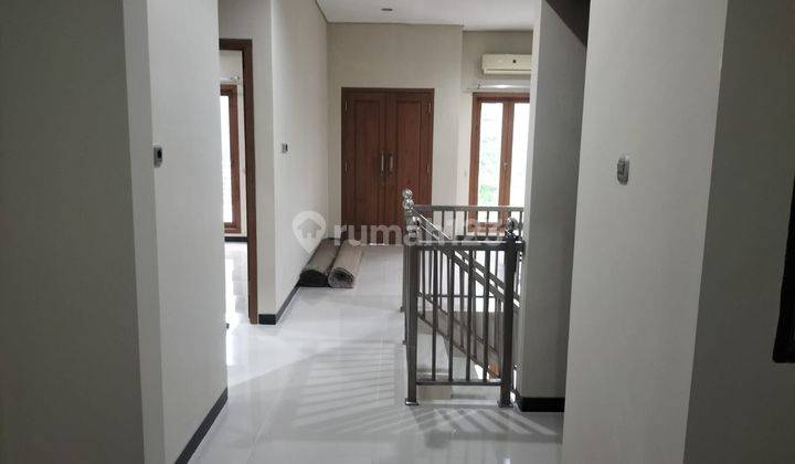 Dijual Murah Rumah 2 Lt Palm Residence Sememi Barat  2