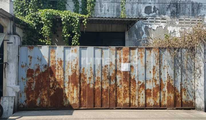 Dijual Via Lelang Gudang Kebraon Karangpilang