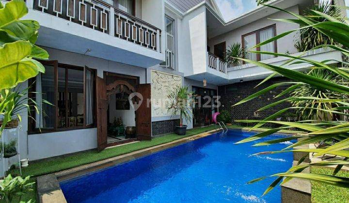 Dijual Rumah Komersial Full Furnish Dan Kolam Renang Jakarta 1