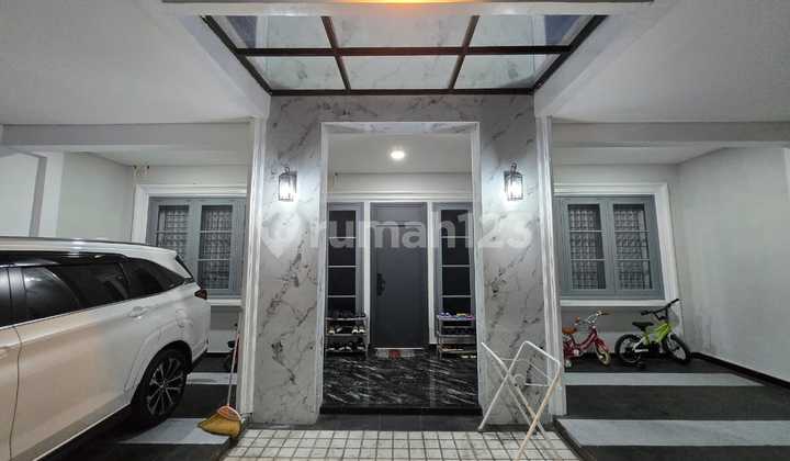 Dijual Rumah Darmo Sentosa Raya Surabaya 2